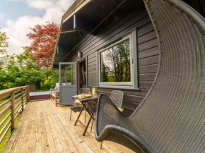 Chalet Chestnut Hot Tub Lodge by Interhome